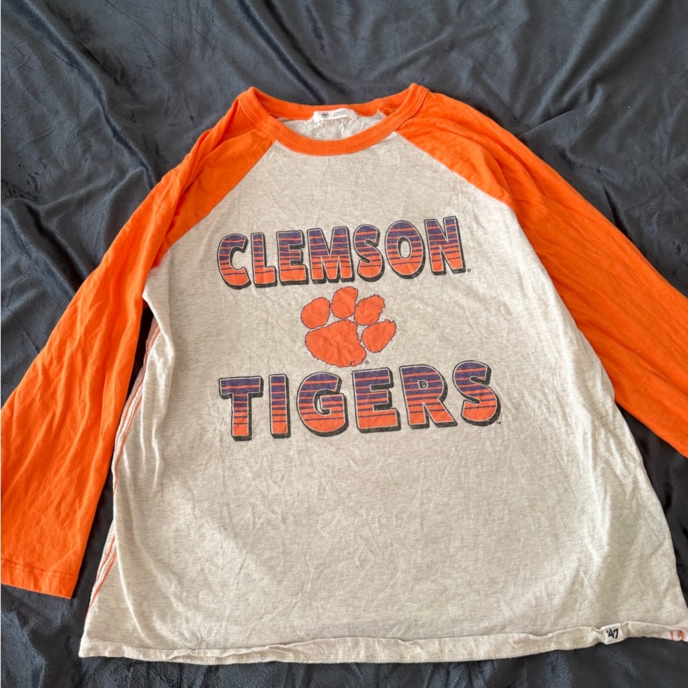Women’s L Clemson Tigers Raglan Shirt - Orange and Cream